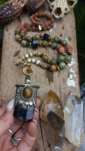 Load image into Gallery viewer, Virana - protector of inner clarity