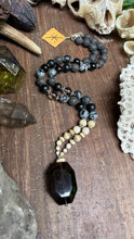 Load image into Gallery viewer, Astrid
